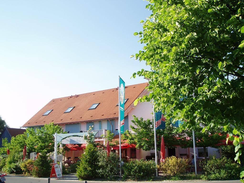 Hotel Wirtshaus Krone Friedrichshafen Kültér fotó